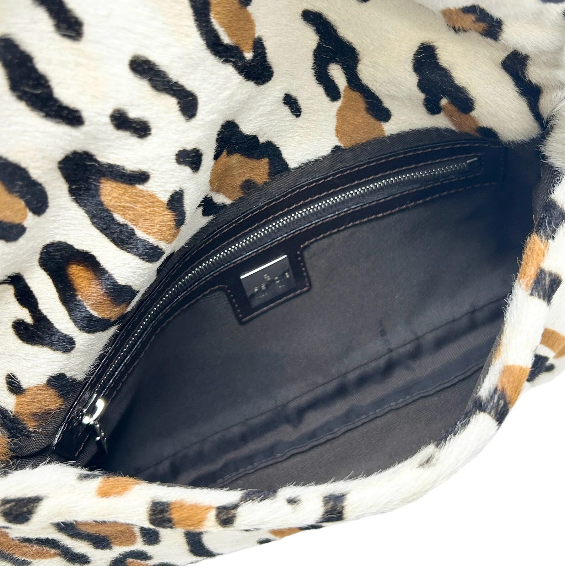 Fendi Leopard Print Baguette - Image 3