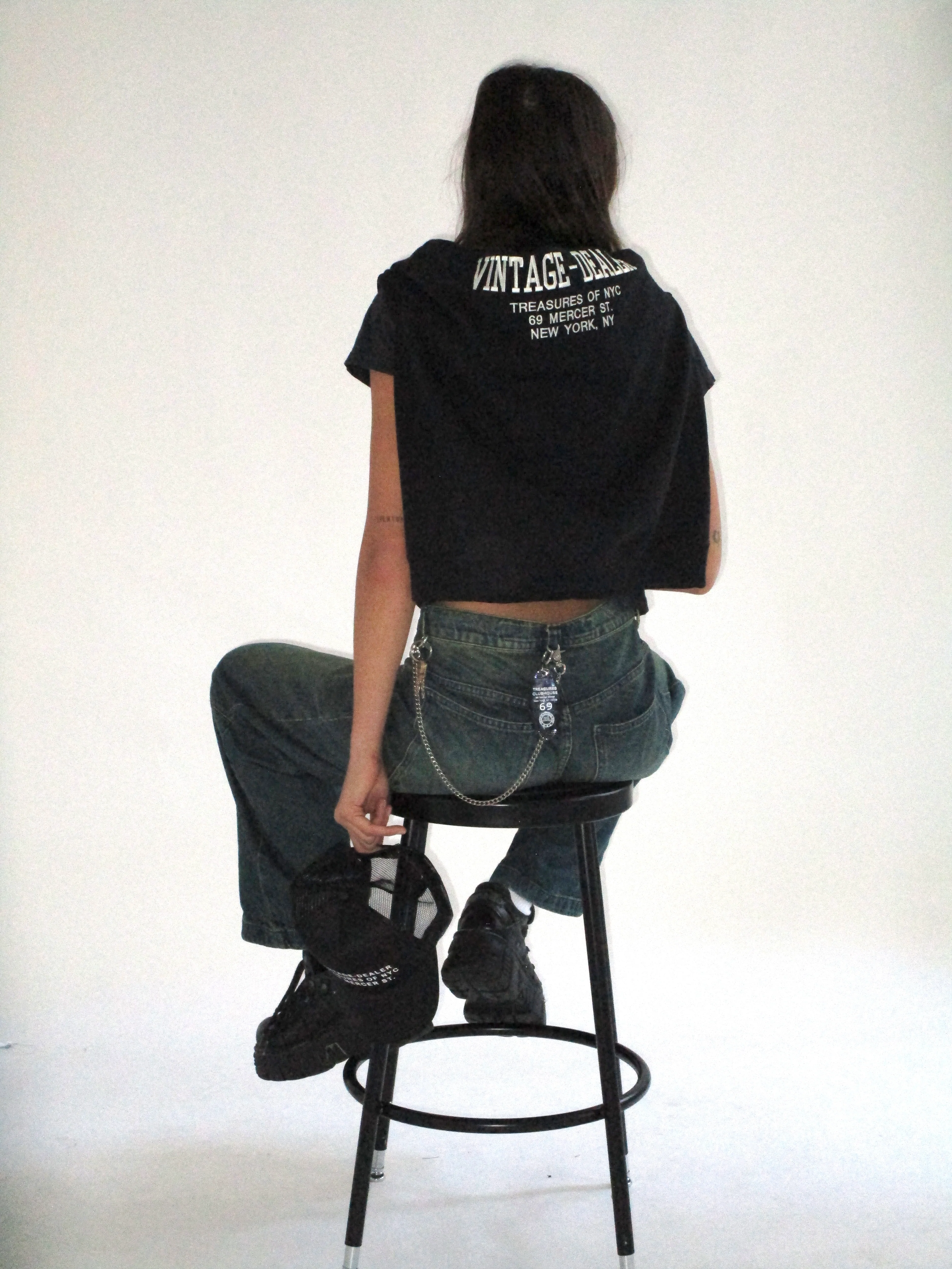 TNYC 69 Mercer 'Vintage-Dealer' Sweatshirt - Image 4